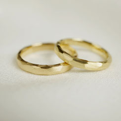 オーダーメイド結婚指輪・婚約指輪